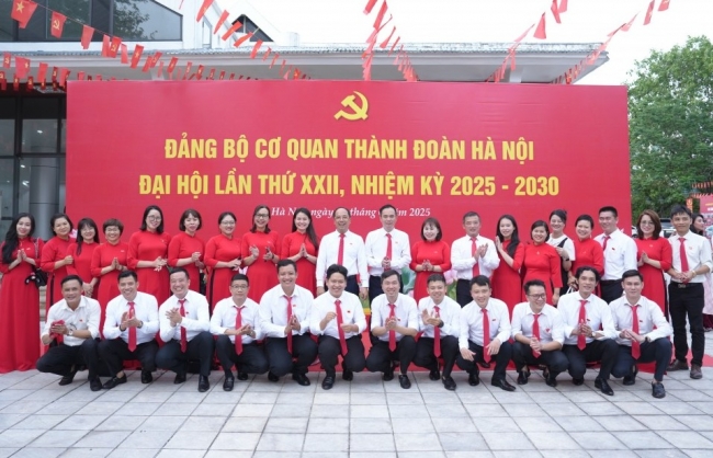 Phát huy truyền thống đoàn kết, chủ động sáng tạo