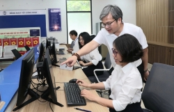 Hà Nội trong ngày đầu vận hành thử nghiệm 126 xã, phường mới