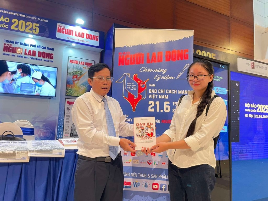Người chọn nghề, nghề chọn người và hành trình dấn thân của nhà báo Tô Đình Tuân