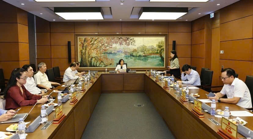 Xây dựng hệ thống pháp luật rõ ràng, tránh phát sinh 