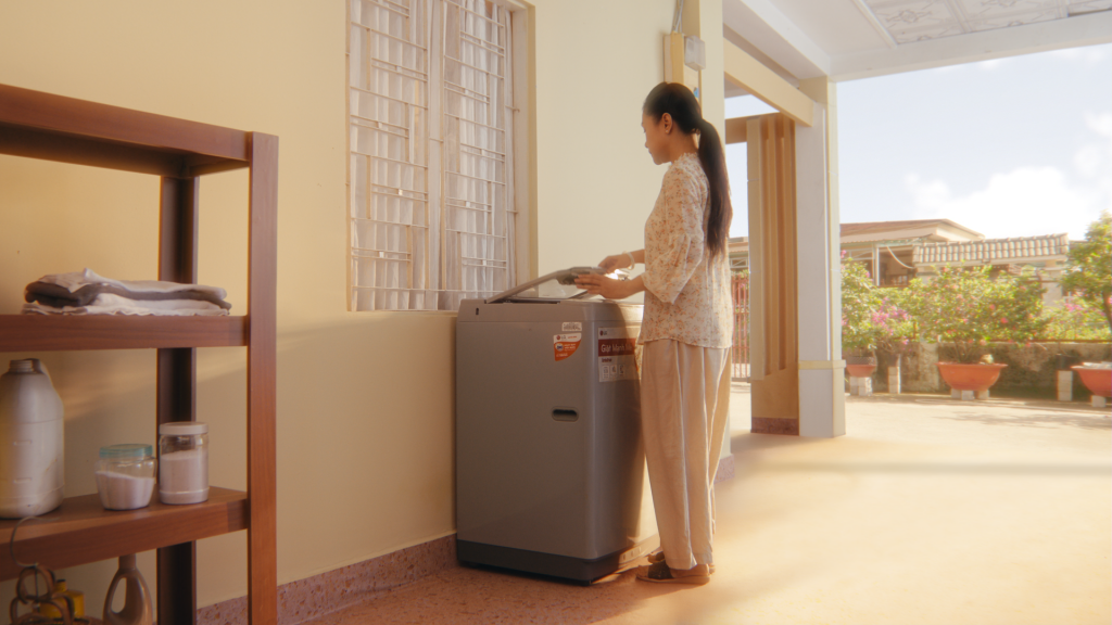 Máy giặt LG nâng niu trang phục cho cả gia đình