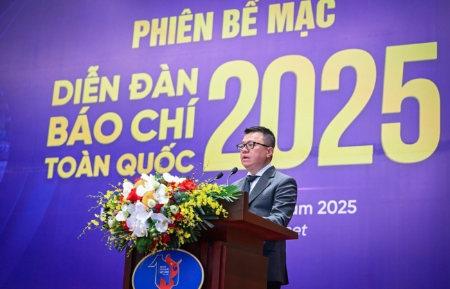 Nâng tầm nền báo chí cách mạng chuyên nghiệp, nhân văn, hiện đại