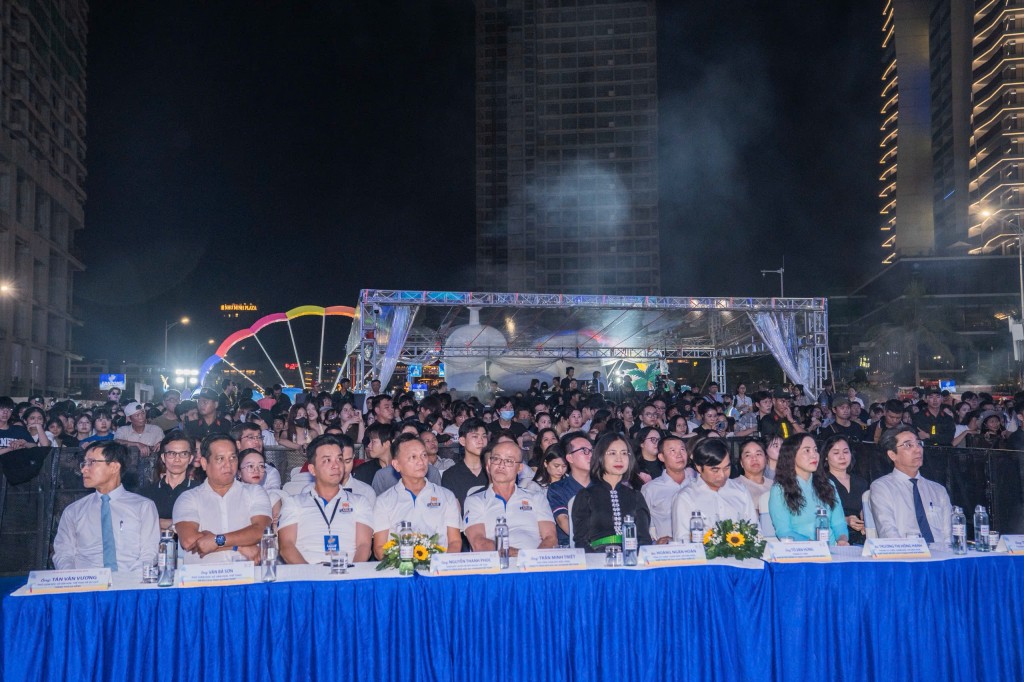 Các đại biểu dự khai mạc lễ hội Tận hưởng Đà Nẵng 2025 – Enjoy Danang Festival 2025