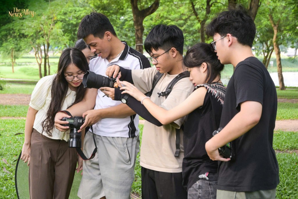 Nghề báo trước làn sóng AI: Thách thức hay thời cơ?