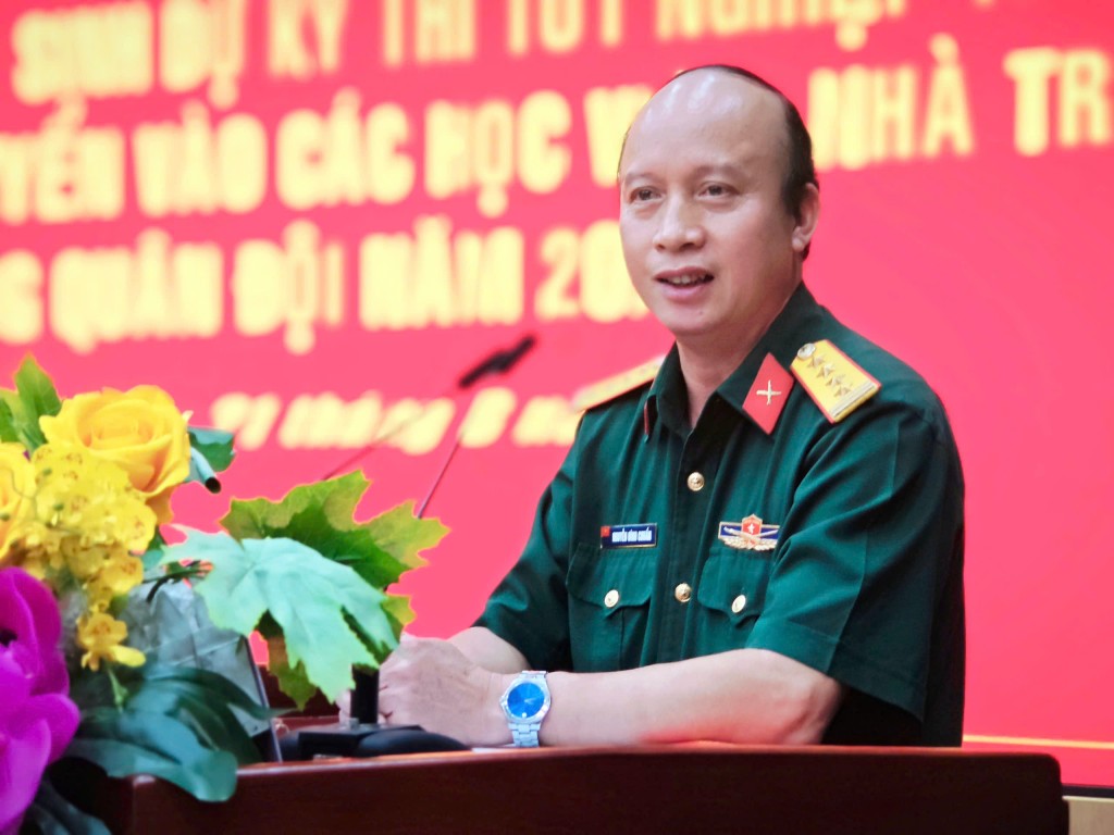 Bình Dương tiếp lửa sĩ tử thi vào các trường Quân đội