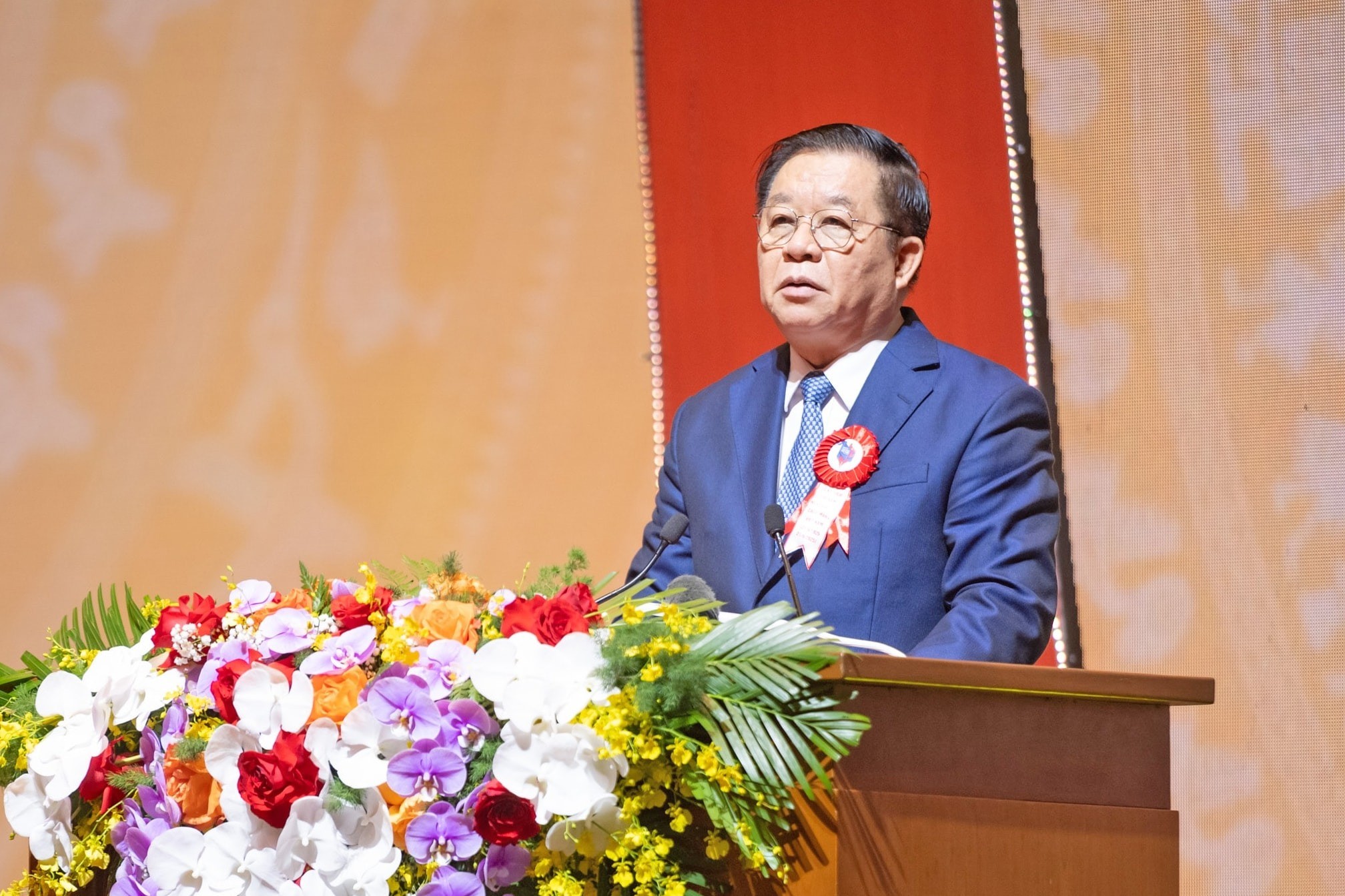 Ủy viên Bộ Chính trị, Bí thư Trung ương Đảng, Trưởng Ban Tuyên giáo và Dân vận Trung ương Nguyễn Trọng Nghĩa - Trưởng Ban Chỉ đạo phát biểu tại Lễ kỷ niệm. Ảnh: Phạm Thắng