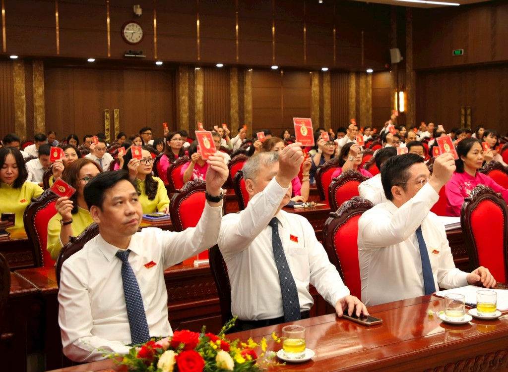 Trung tâm thông tin phục vụ công tác điều hành của Thành uỷ