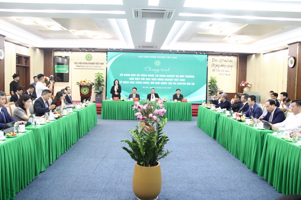 Chương trình Bộ Khoa học và Công nghệ, Bộ Nông nghiệp và Môi trường làm việc với Học viện Nông nghiệp Việt Nam (VNUA) về khoa học công nghệ, đối mới sáng tạo và chuyển đổi số