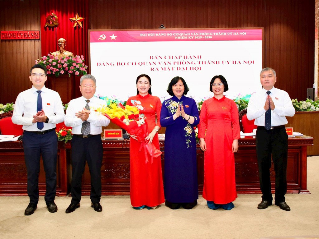 Trung tâm thông tin phục vụ công tác điều hành của Thành uỷ