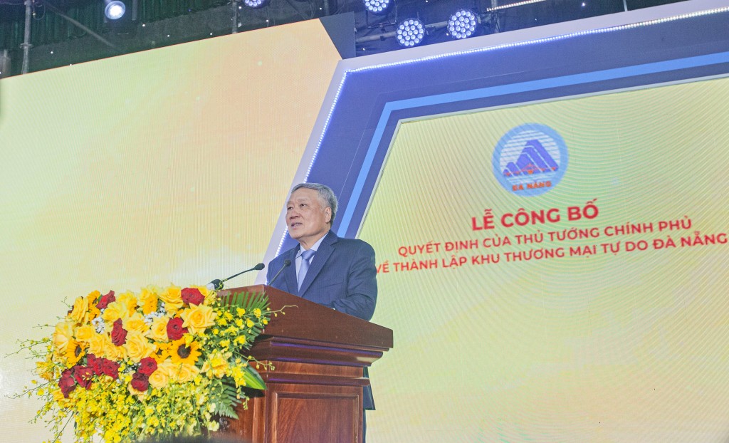 Phó Thủ tướng Thường trực Nguyễn Hòa Bình phát biểu tại lễ công bố