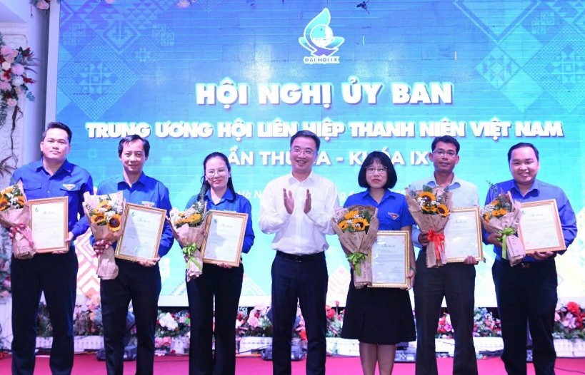 Hơn 1.3 triệu lượt thanh niên tham gia "Bình dân học vụ số"