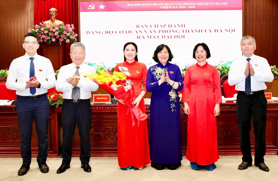 Trung tâm thông tin phục vụ công tác điều hành của Thành uỷ