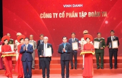 Tập đoàn TH xuất sắc đón nhận giải thưởng "Vinh quang Việt Nam" năm 2025