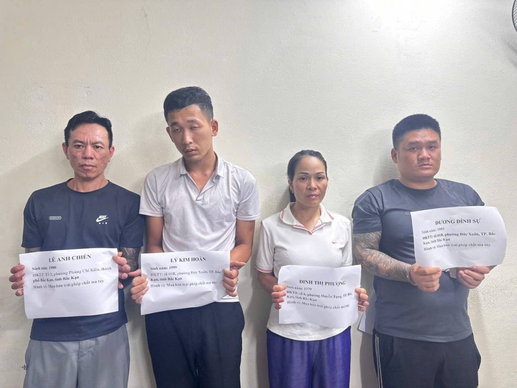 4 đối tượng tại cơ quan Công an