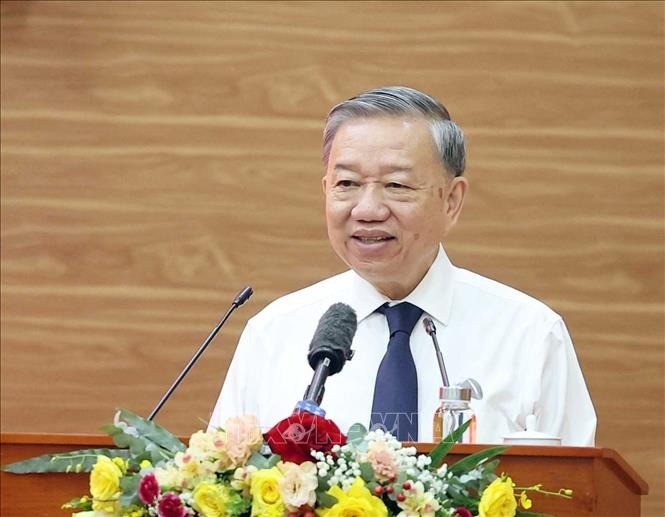 Tổng Bí thư Tô Lâm trao Quyết định thành lập Cơ quan Ủy ban Trung ương MTTQ Việt Nam