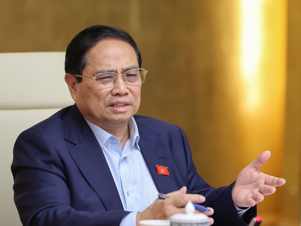 Thủ tướng nhấn mạnh, điều quan trọng là chúng ta kịp thời nắm bắt, đánh giá tình hình và xác định nhiệm vụ, giải pháp, phản ứng nhanh, linh hoạt, kịp thời, phù hợp, hiệu quả - Ảnh: VGP/Nhật Bắc