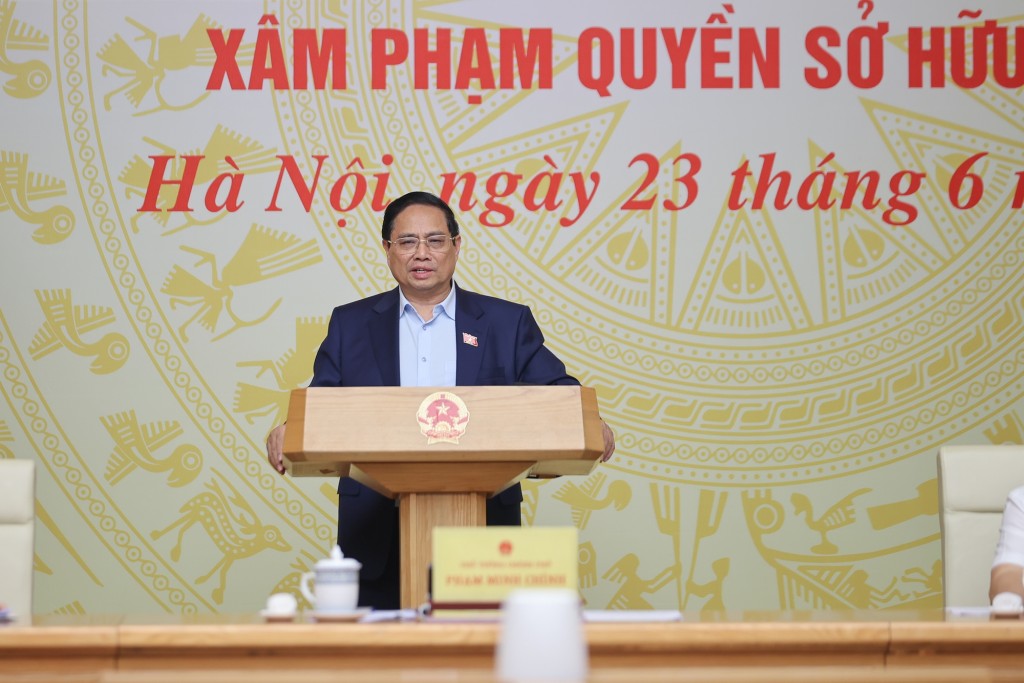 Mỗi người dân là một chiến sĩ trong cuộc chiến với buôn lậu, gian lận thương mại, hàng giả...
