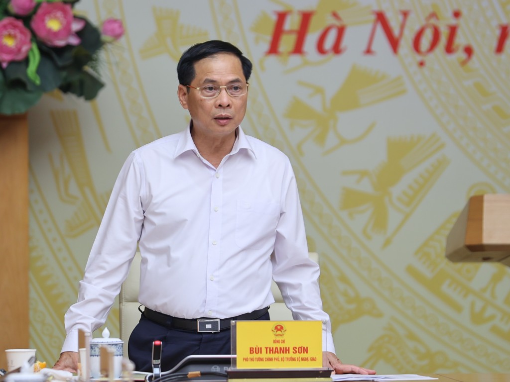 Phó Thủ tướng Bùi Thanh Sơn phát biểu tại Hội nghị - Ảnh: VGP/Nhật Bắc