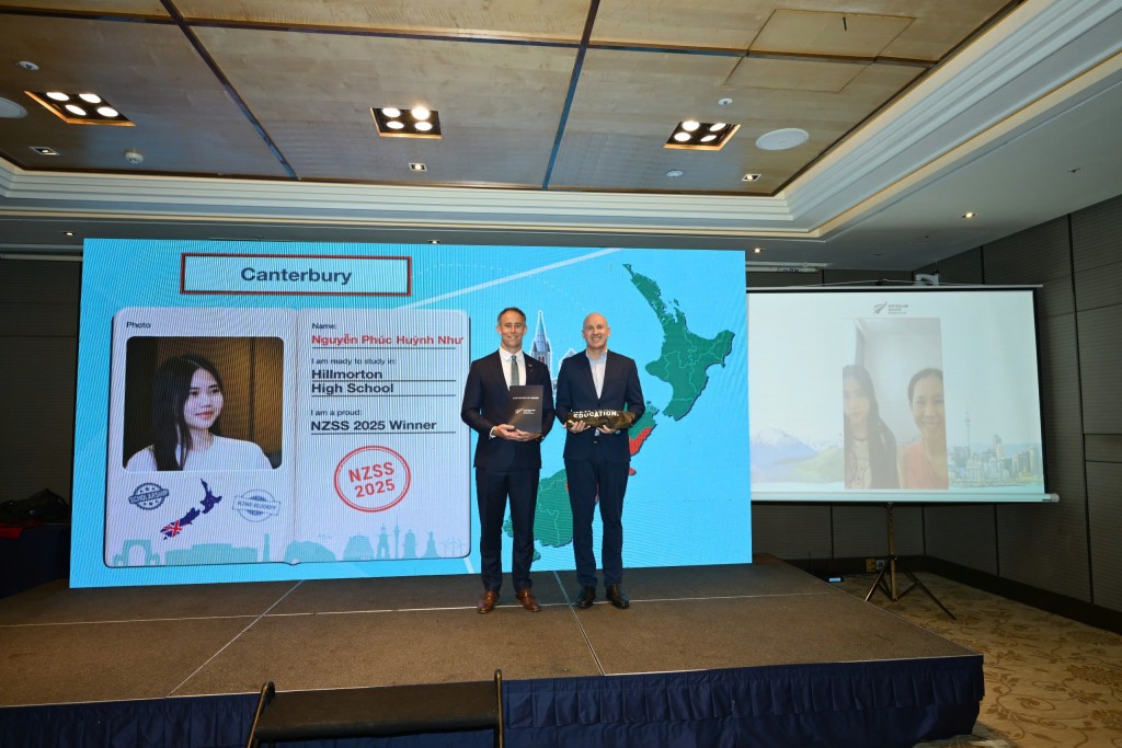 ENZ vinh danh các tân chủ nhân của Học bổng Chính phủ New Zealand
