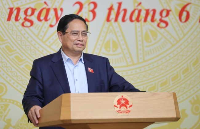 Mỗi người dân là một chiến sĩ trong cuộc chiến với buôn lậu, gian lận thương mại, hàng giả...