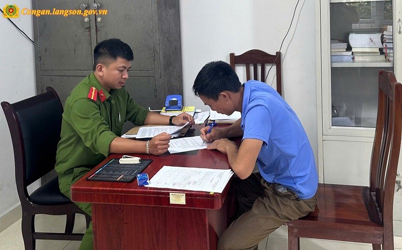 Cơ quan điều tra lấy lời khai đối tượng Luân Văn Vị