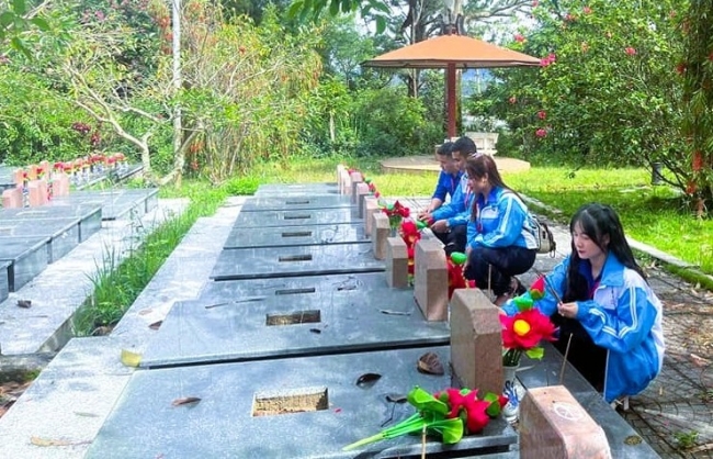 Hành trình thiêng liêng tìm hài cốt liệt sĩ