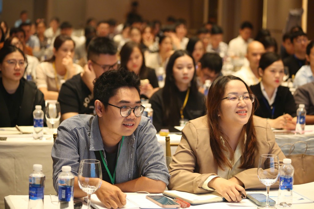 Sitto Việt Nam và VetSynova xây dựng hệ sinh thái thú cưng khỏe mạnh