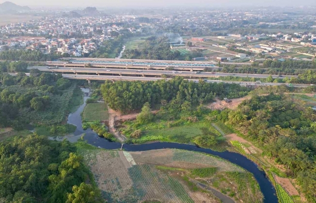 Triển khai 5 nhóm giải pháp xử lý ô nhiễm nước các dòng sông