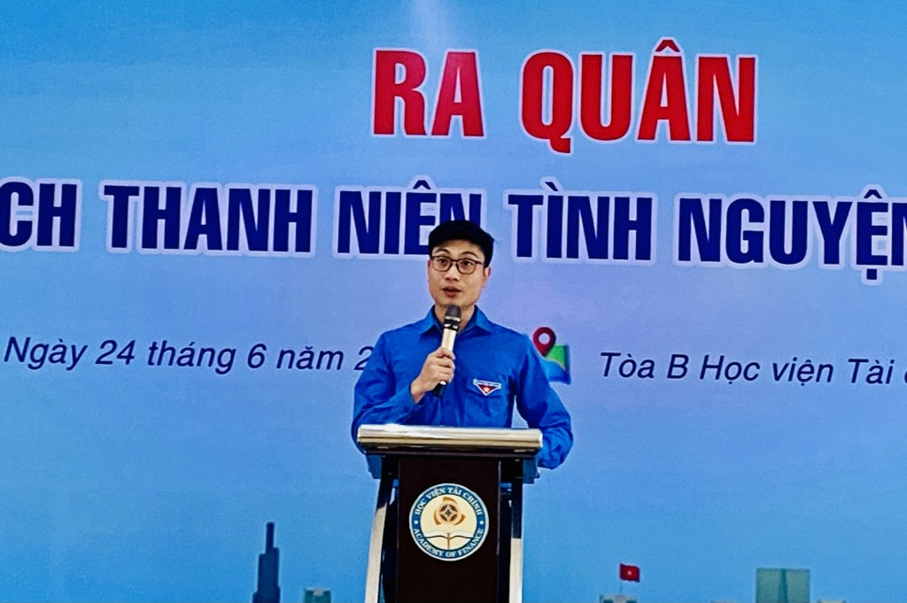 Ths Bùi Văn Tiên, Phó Bí thư Đoàn Thanh niên Học viện Tài chính