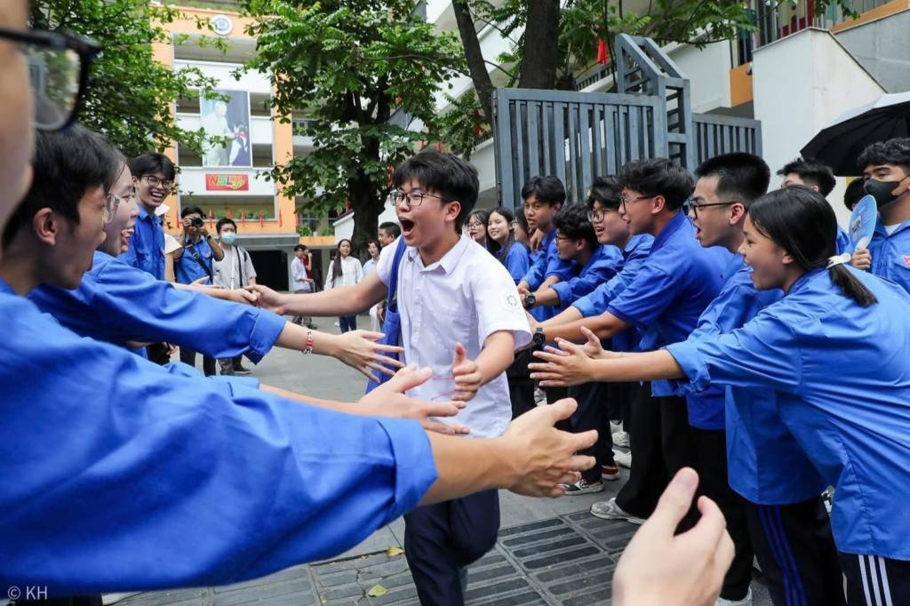 Hơn 8.000 tình nguyện viên Thủ đô đã sẵn sàng “tiếp sức” thí sinh