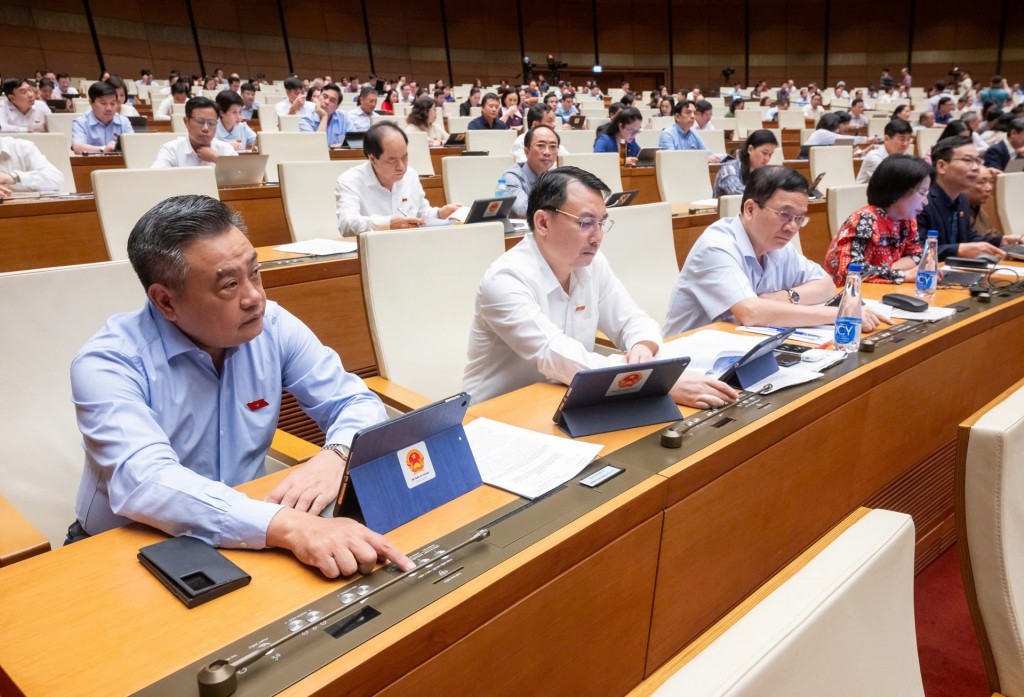 Tăng số lượng kiểm sát viên VKSND Tối cao lên 27 người