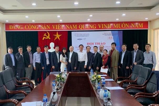 Chương trình “Tọa đàm từ khởi nghiệp cơ bản đến chuyên gia tư vấn hỗ trợ sinh viên khởi nghiệp và hướng nghiệp” tại Trường Đại học Công nghệ Giao thông vận tải