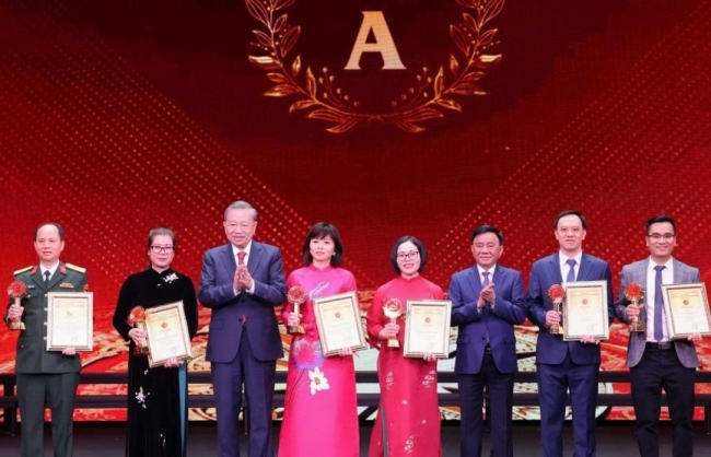 Hà Nội hưởng ứng Giải Búa liềm vàng lần thứ X