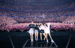 Thỏa sức gặp gỡ Idol, tận hưởng mùa hè sôi động