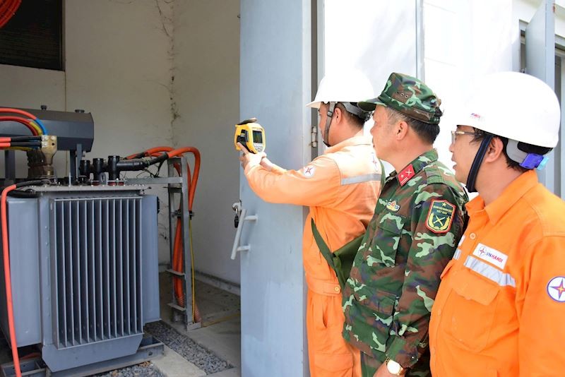 EVNHANOI đảm bảo điện phục vụ huấn luyện, hợp luyện các lực lượng diễu binh, diễu hành