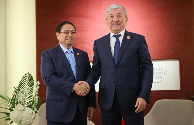 Thủ tướng đề xuất kết nối đường sắt Việt Nam - Kyrgyzstan và với các nước Trung Á