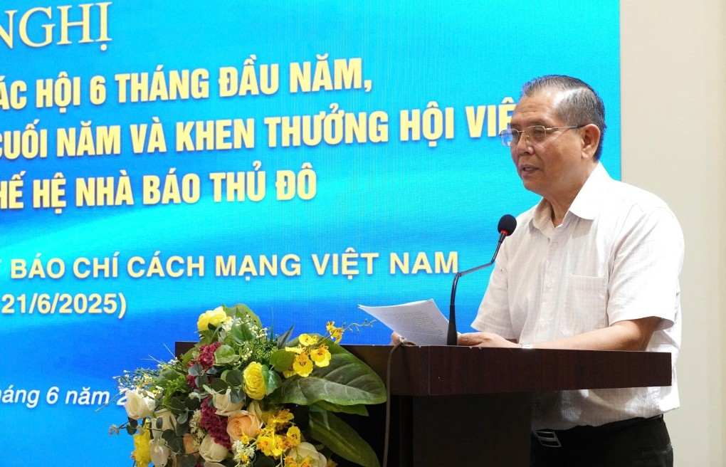 Vững vàng trên mặt trận tư tưởng, tiếp nối truyền thống vẻ vang