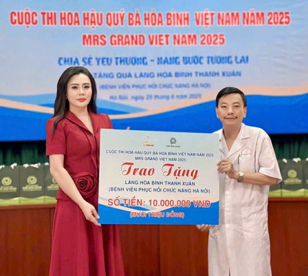 Đoàn đã tặng những món quà ý nghĩa tới 