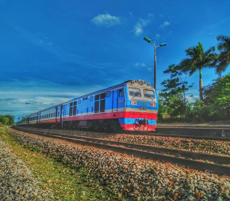 Ngành đường sắt sẽ chạy thử nghiệm một đôi tàu/ngày giữa thành phố Đông Hà và thành phố Đồng Hới từ 1/7 tới (Ảnh minh họa)