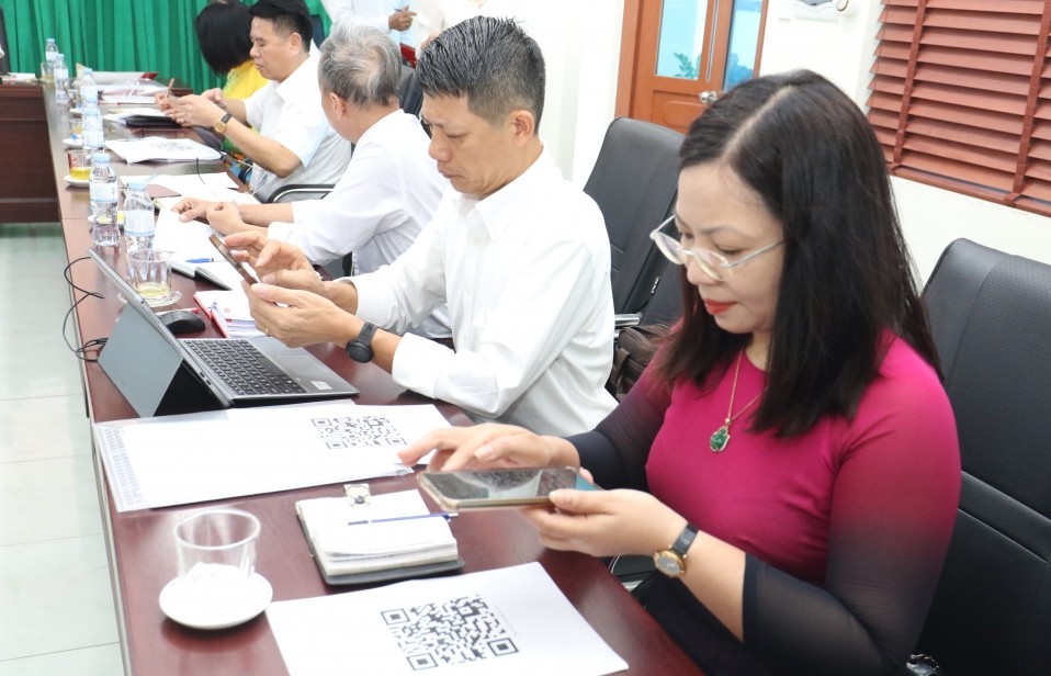 Dấu ấn chuyển đổi số tại các kỳ họp thử nghiệm ở Hồng Vân