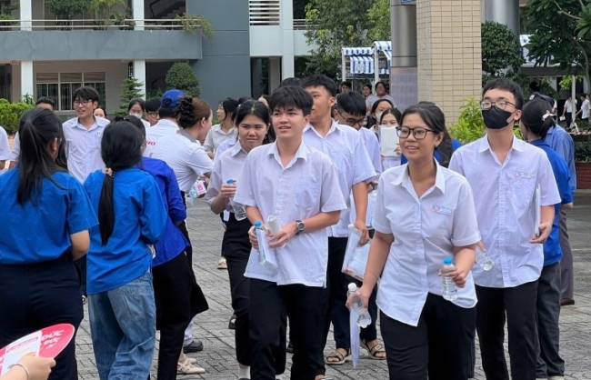 Bà Rịa - Vũng Tàu: Thí sinh hoàn thành ngày thi đầu an toàn, nghiêm túc
