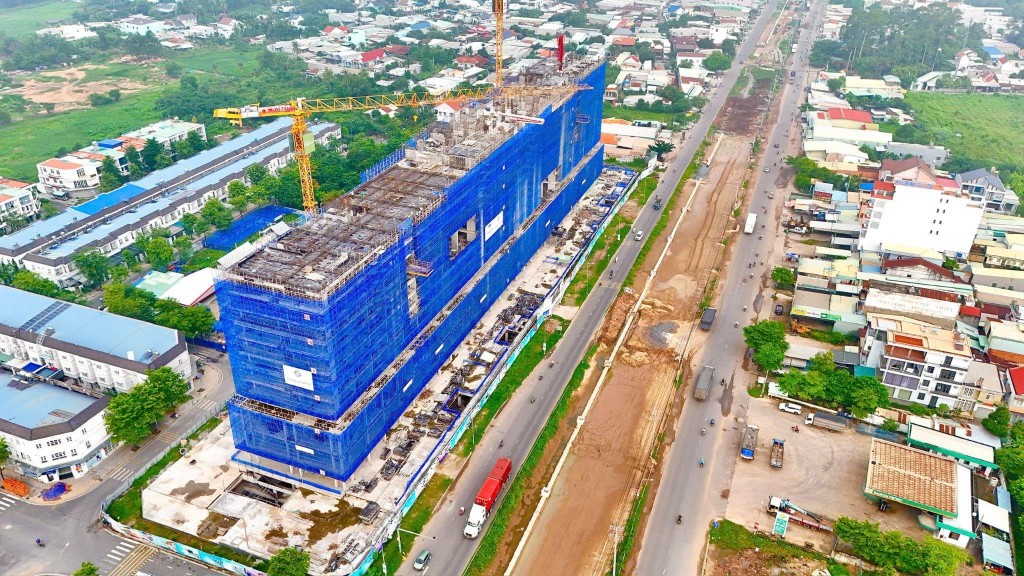 Căn hộ 2 phòng ngủ hơn 79m², tối ưu mặt sáng, hệ ban công trải dài tới 10m