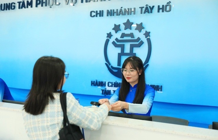 Hà Nội đảm bảo tiếp nhận, giải quyết thủ tục hành chính thông suốt
