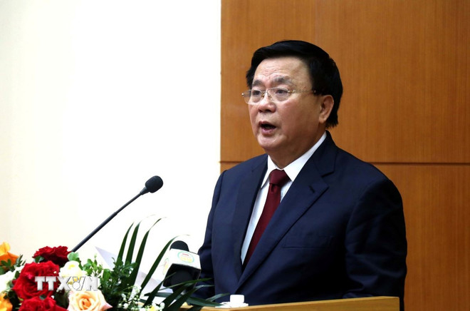 Đồng chí Nguyễn Xuân Thắng, Ủy viên Bộ Chính trị, Giám đốc Học viện Chính trị quốc gia Hồ Chí Minh, Chủ tịch Hội đồng Lý luận Trung ương, phát biểu tại Hội thảo. (Ảnh: TTXVN)