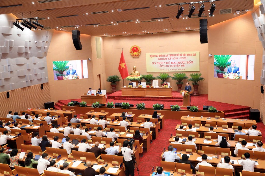 Điều chỉnh dự toán ngân sách địa phương và phân bổ ngân sách TP