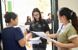 Gần 8.300 thí sinh bỏ thi tốt nghiệp THPT sáng 27/6