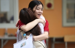 Mùa thi và những câu chuyện chạm tới trái tim