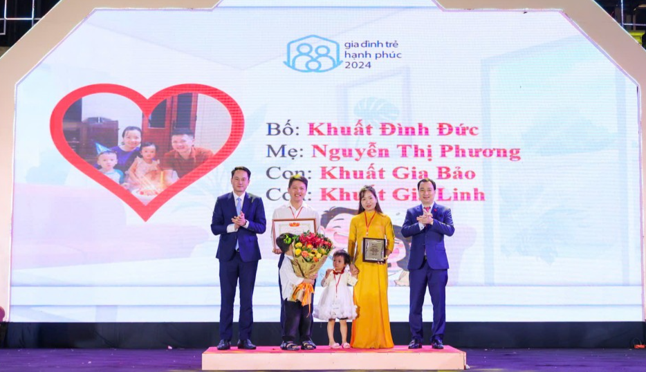 Gia đình anh Đức