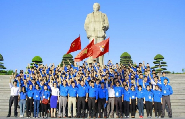 Thời khắc lịch sử - khi tuổi trẻ cùng đất nước bước vào kỷ nguyên mới