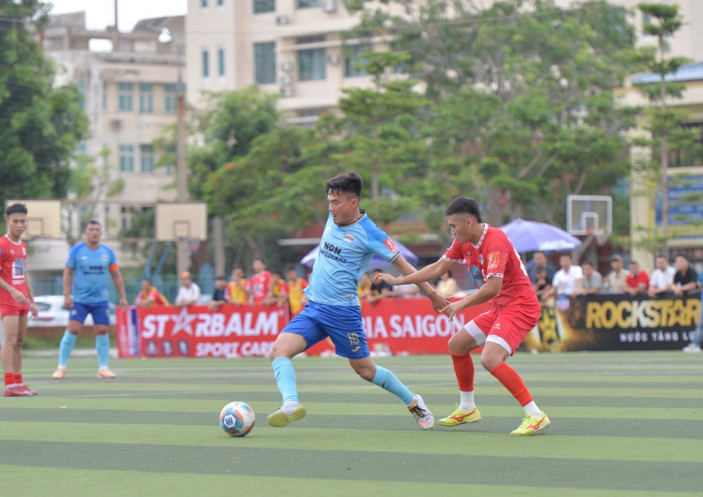 Trái bóng tranh cúp Bia Saigon Dragon 2025 chính thức lăn tại đất cảng Hải Phòng